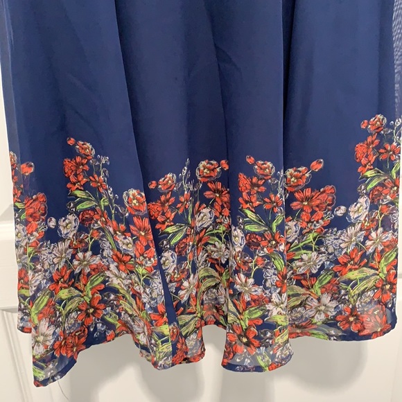 FLORAL DRESS - Picture 5 of 6